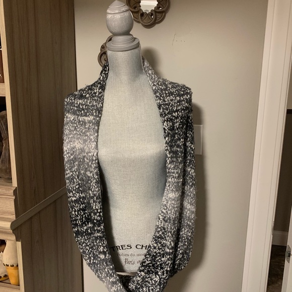 Express scarf - Picture 2 of 8